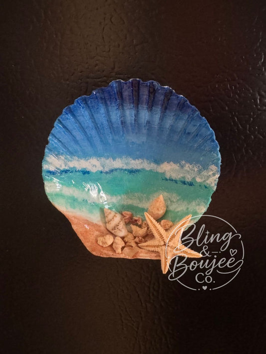 🐚 Handpainted Coastal Shell Magnet